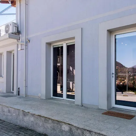 Residenza La Fonte Dependance アパート ラヴェーノ・モンベッロ