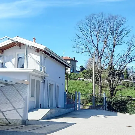 Residenza La Fonte Dependance アパート *