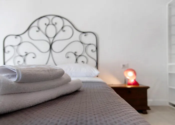 Residenza La Fonte Dependance Laveno-Mombello