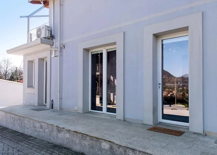 Residenza La Fonte Dependance Apartment *